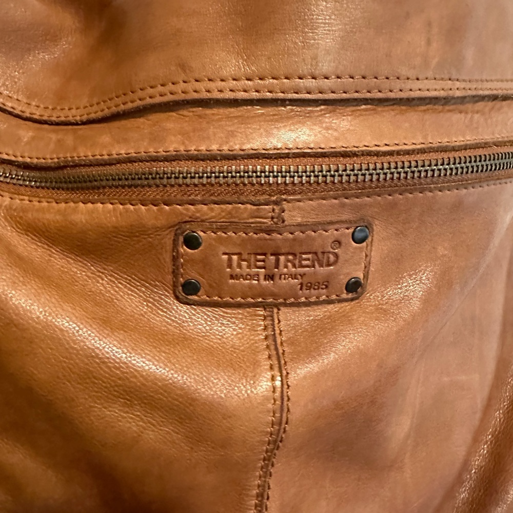 The Trend Leather Computer Bag - Picture 5 of 7